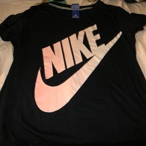 Nike t shirt